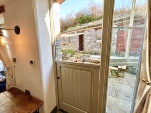 Photo 13- click for photo gallery